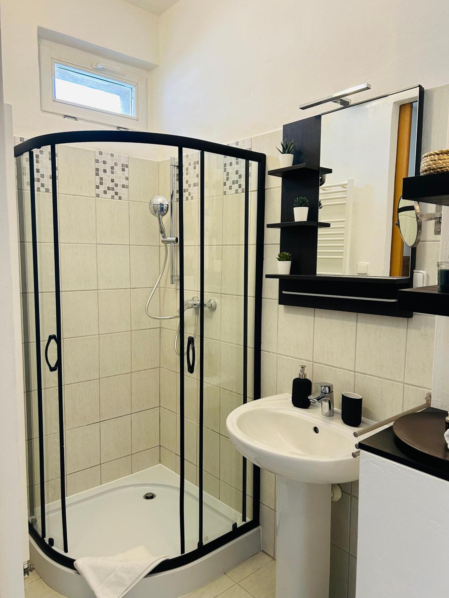 Studio Apartment Bluebell Bratislava Extérieur photo
